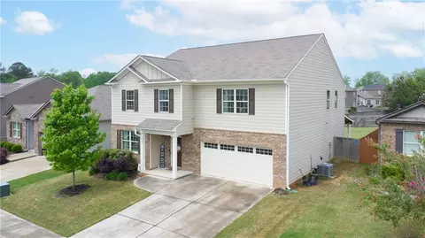 399 Maple Brook Dr, Dawsonville, GA 30534