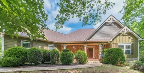 255 Nicklaus Cir, Social Circle, GA 30025