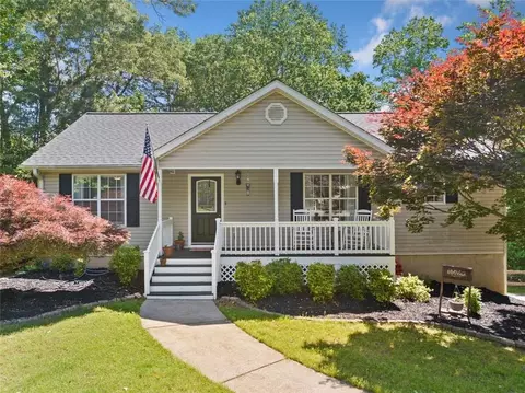 9675 Crestview Ter, Gainesville, GA 30506