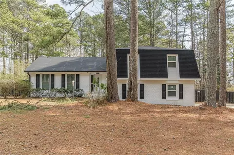 7020 Camp Valley Rd, Riverdale, GA 30296