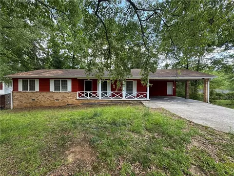 2184 River Acres Ct, Lithonia, GA 30058