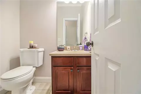 Bath - 1495 Old Hunters Lake Dr, Marietta, GA 30062 photo 1 of 8