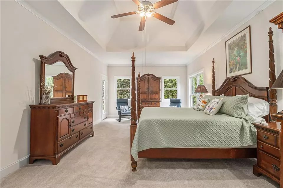 Bedroom - 1495 Old Hunters Lake Dr, Marietta, GA 30062 photo 3 of 12