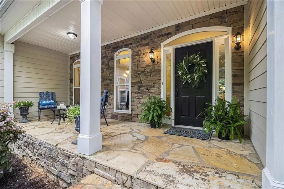 Exterior - 1495 Old Hunters Lake Dr, Marietta, GA 30062 photo 3 of 21