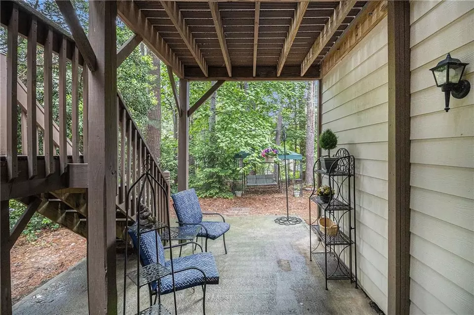 Exterior - 1495 Old Hunters Lake Dr, Marietta, GA 30062 photo 10 of 21