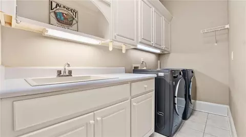 Other - 5560 Stoneleigh Dr, Suwanee, GA 30024 photo 9 of 15