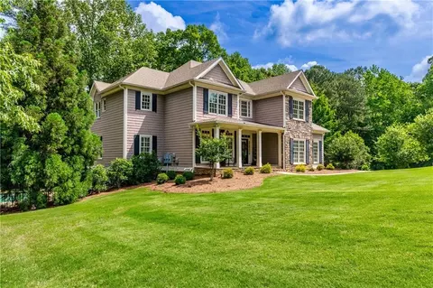 Exterior - 255 Ashmere Ct, Tyrone, GA 30290 photo 14 of 14