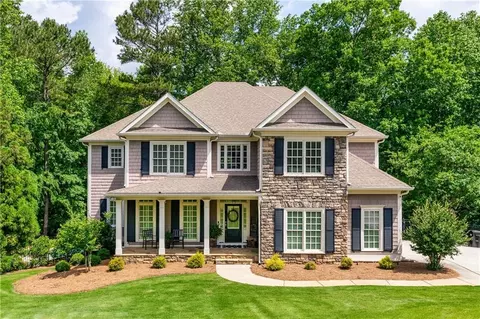 255 Ashmere Ct, Tyrone, GA 30290