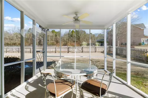 Exterior - 17 Castleview Ct, Jefferson, GA 30549 photo 8 of 12