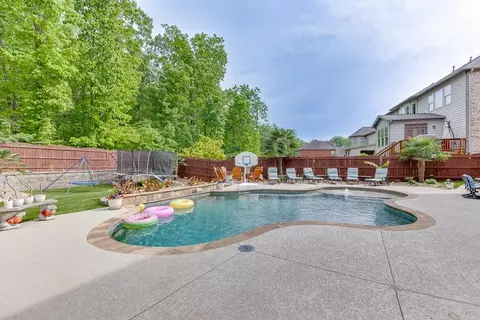 Exterior - 3939 Soft Wind Ter, Buford, GA 30518 photo 13 of 28