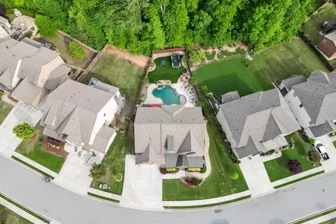 View/Area - 3939 Soft Wind Ter, Buford, GA 30518 photo 2 of 4