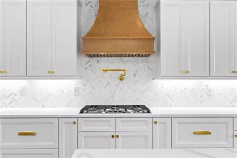 Kitchen - 3593 Perry Smith Rd, Monroe, GA 30656 photo 2 of 8