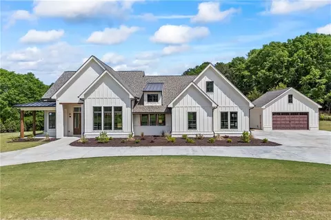 3593 Perry Smith Rd, Monroe, GA 30656