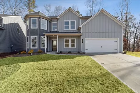 213 Fox Creek Dr, Braselton, GA 30517