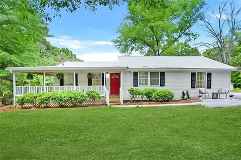 673 Burkhalter Rd SE, Silver Creek, GA 30173