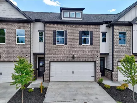 5702 Urban Village Way #2, Tucker, GA 30084