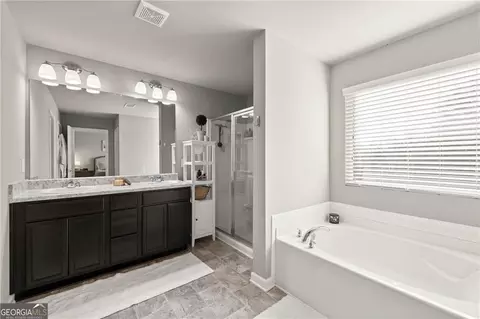 Bath - 99 Cedar Dr, Pendergrass, GA 30567 photo 1 of 1