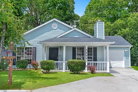 5805 Eagles Feather Ln, Riverdale, GA 30274