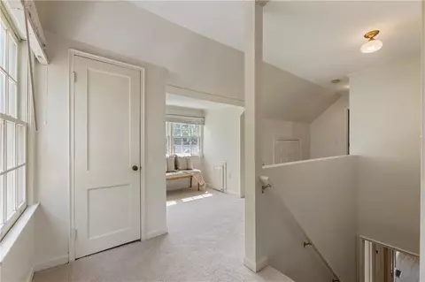 Entry Way - 1972 Wingate Rd, Chamblee, GA 30341 photo 1 of 2