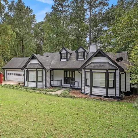 4902 Cedar Ct SE, Conyers, GA 30094