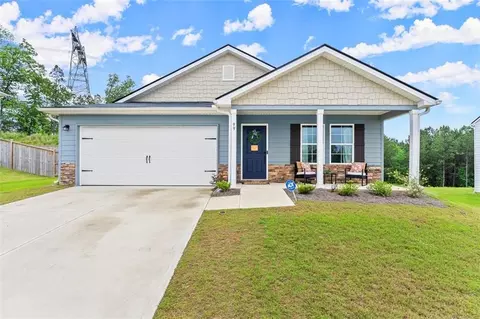 99 Oxford Ln, Kingston, GA 30145