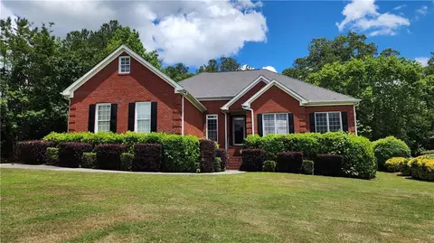3858 Glenlake Dr, Douglasville, GA 30134