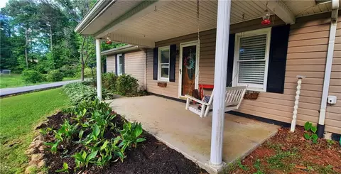 132 Shady Ln, Tallapoosa, GA 30176