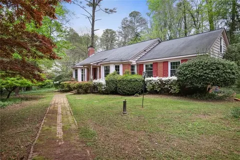 491 Hemlock Dr SW, Marietta, GA 30064