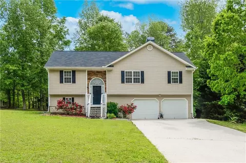 236 Fairview Dr, Dallas, GA 30157