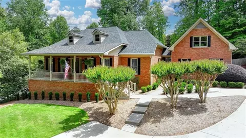 5335 Bannergate Dr, Johns Creek, GA 30022