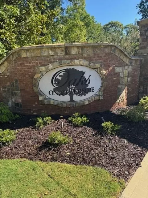 1747 Oak Tree Holw, Gainesville, GA 30501 photo 2