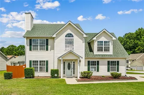 5273 High Tide Ct, Atlanta, GA 30349