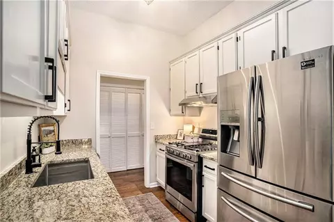 110 Peach Pointe Dr, Mcdonough, GA 30253 photo 7