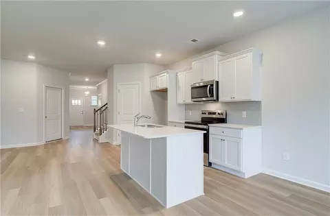 Kitchen - 324 Tulip Dr, Covington, GA 30016 photo 2 of 2