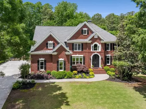 10410 High Falls Cir, Alpharetta, GA 30022