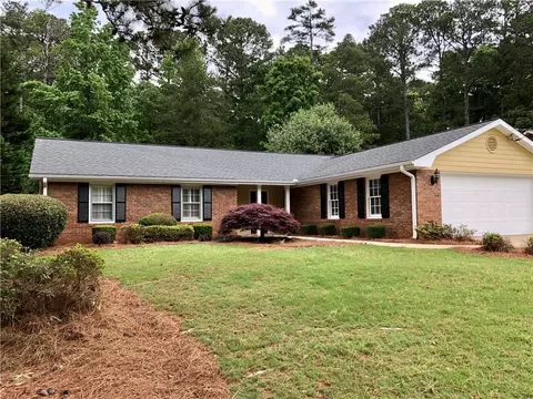 1818 Brandy Woods Dr SE, Conyers, GA 30013