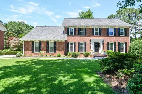 5199 Beech Forest Dr SW, Lilburn, GA 30047
