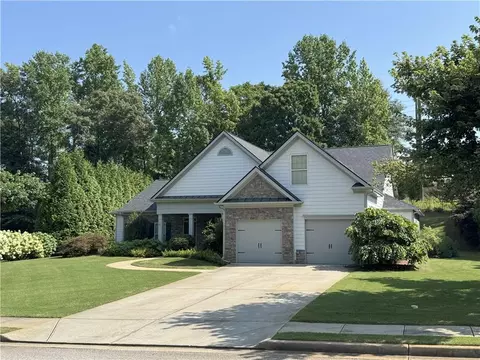 265 Renwick Dr, Senoia, GA 30276