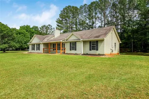 102 Aristocratic Way, Locust Grove, GA 30248