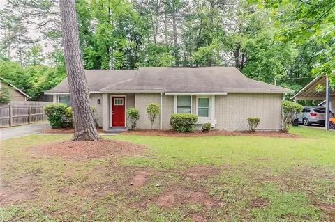 2469 Newgate Dr, Decatur, GA 30035