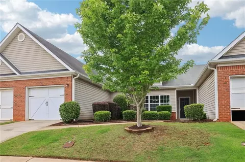 1065 City Park Dr, Mcdonough, GA 30252