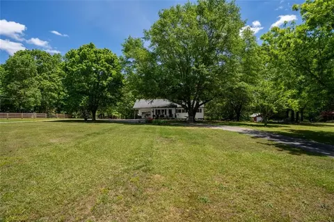 5519 Latty Rd, Lula, GA 30554 photo 2