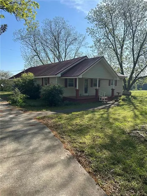 2110 Brindle Farmer Rd, Good Hope, GA 30641