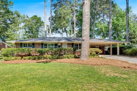 561 Sybil Ln SE, Marietta, GA 30067
