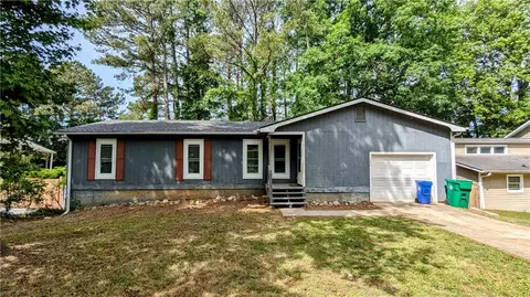 1182 Demere Dr, Stone Mountain, GA 30083