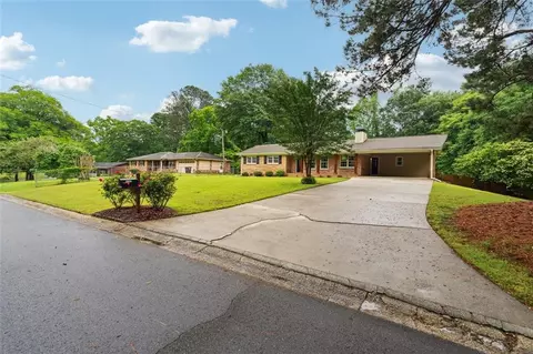 4125 Hickory Dr, Powder Springs, GA 30127