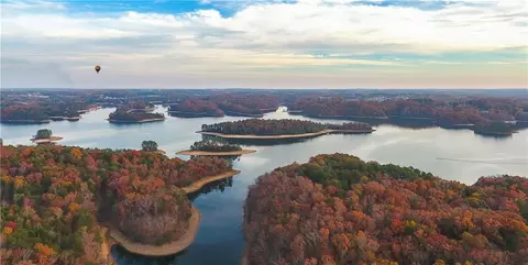 3443 Dockside Shrs, Gainesville, GA 30506