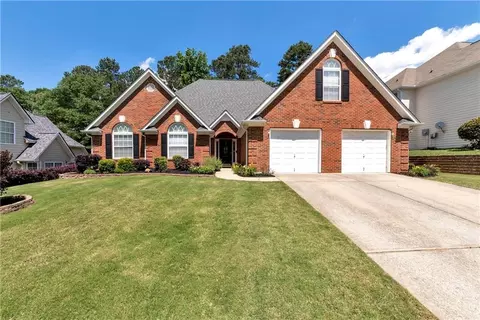 960 River Valley Dr, Dacula, GA 30019