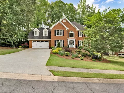 5625 Brookstone Dr NW, Acworth, GA 30101