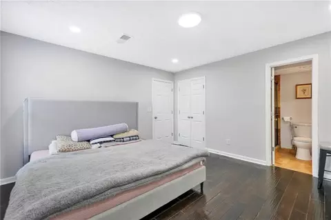 Bedroom - 4125 Fallbrook Dr, Duluth, GA 30096 photo 2 of 10